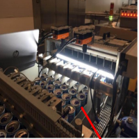 工業智能讀碼器讀取食品飲料罐反光DPM碼